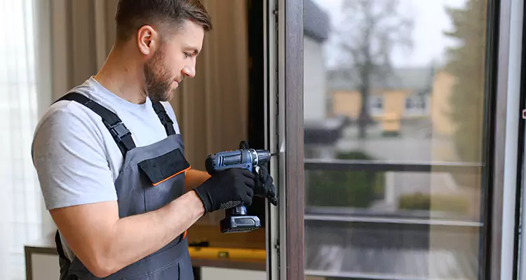 Sliding Screen Door Handle Repair in Jacksonville, FL