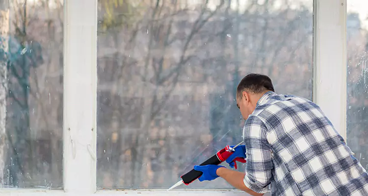 Quality Sliding Shower Door Repair for Closing Issues in Jacksonville, FL