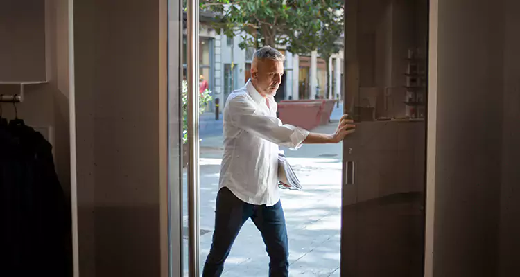 Track Cleaning and Repair for Stuck Doors in Jacksonville, FL